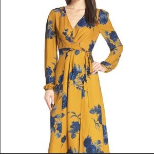 Chelsea 28 vintage v- neck dress